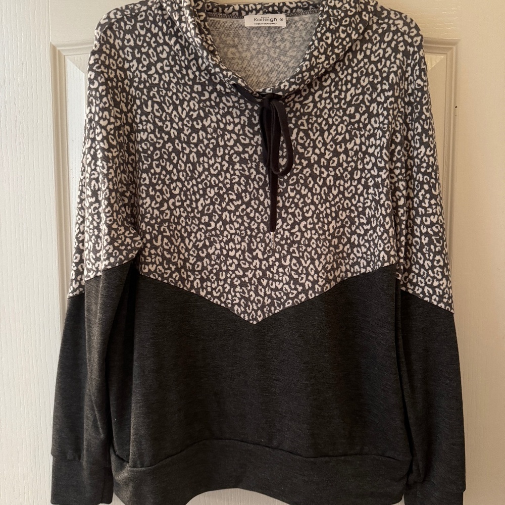 Women’s hoodie